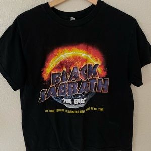 VINTAGE BAND TEE BLACK SABBATH